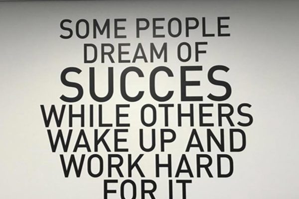 signmasters-portfolioitem-stickers2